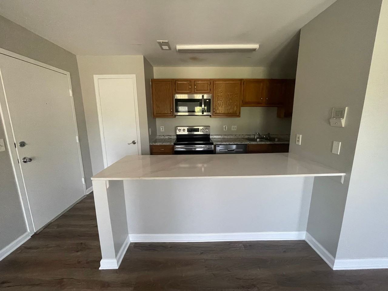 6157 Meadow Rose Ln - Photo 3 of 10