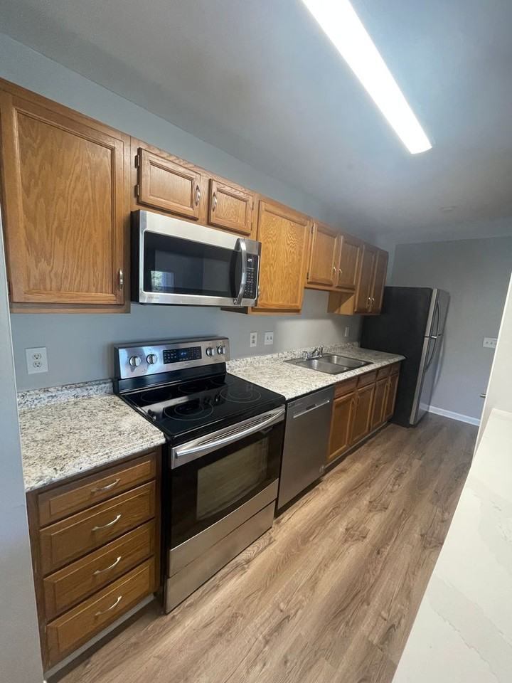6157 Meadow Rose Ln - Photo 5 of 10