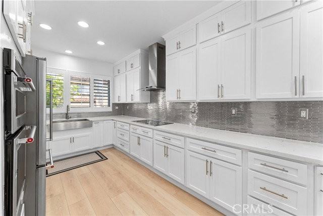 1003 Muirfield Dr - Photo 4 of 8