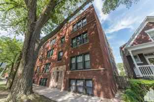 4951 N Oakley Ave - Photo 1 of 1