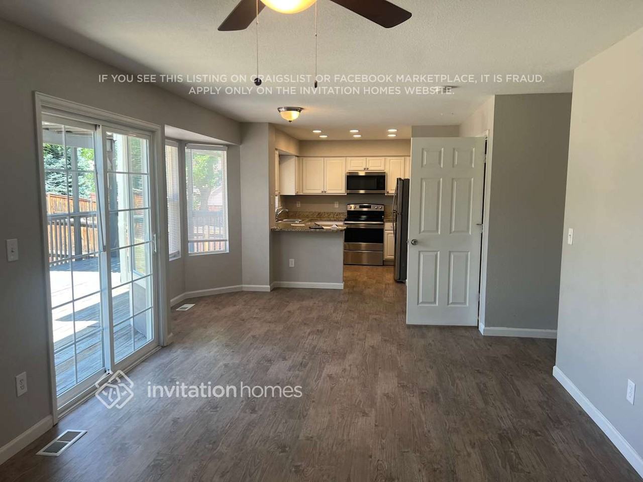3289 Blue Grass Cir - Photo 4 of 12