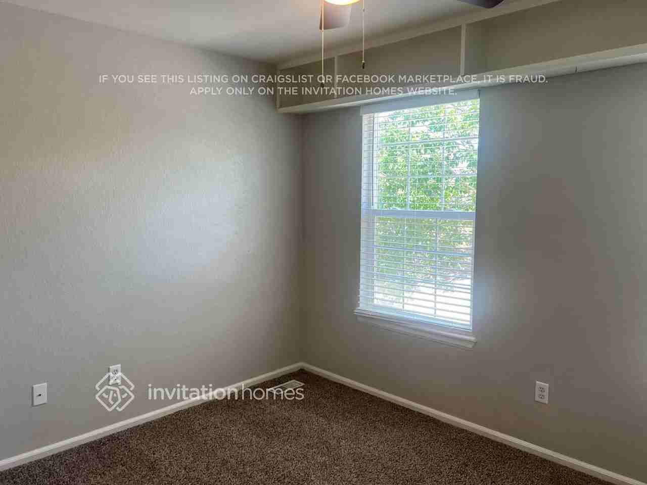 3289 Blue Grass Cir - Photo 6 of 12