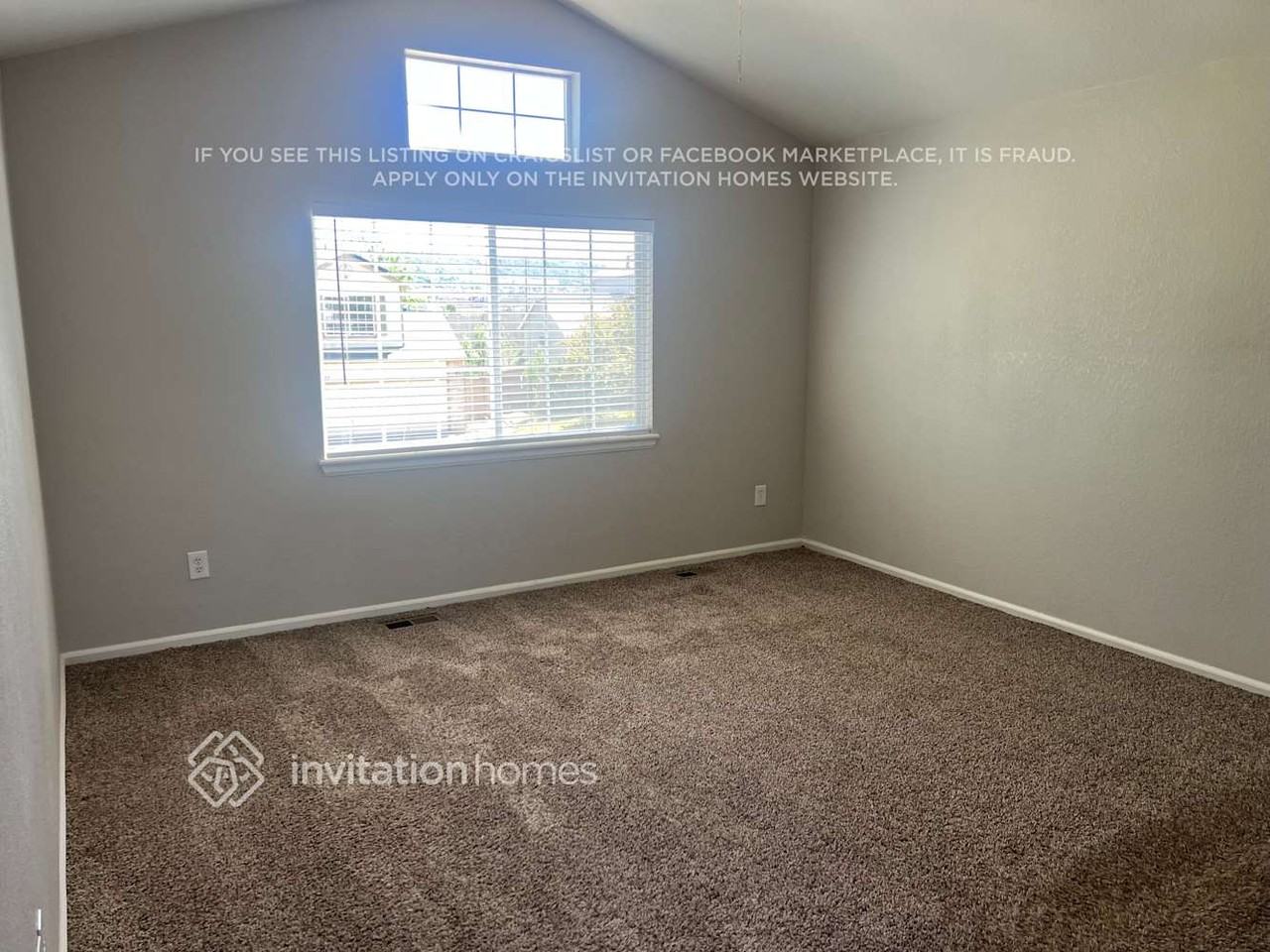 3289 Blue Grass Cir - Photo 7 of 12