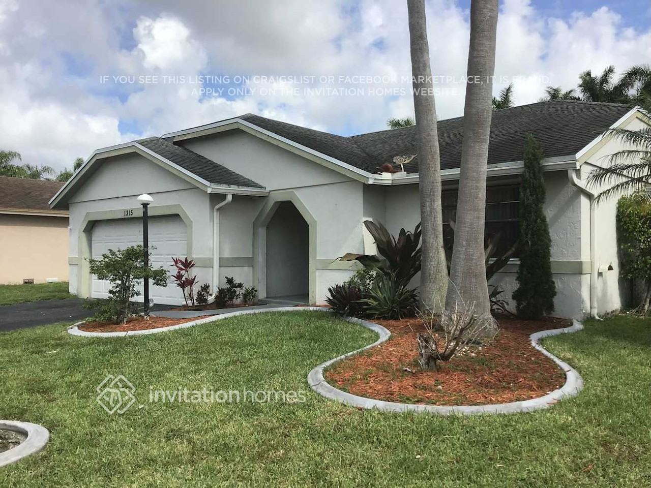 1315 Sw 151st Way - Photo 2 of 13