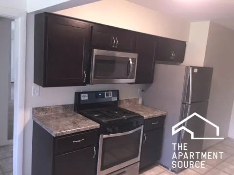 8560 Niles Center Rd #15 - Photo 3 of 10