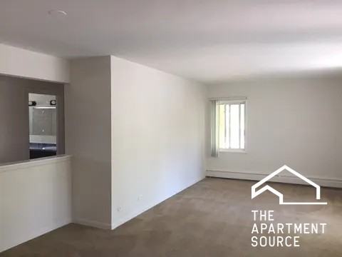 8560 Niles Center Rd #15 - Photo 5 of 10