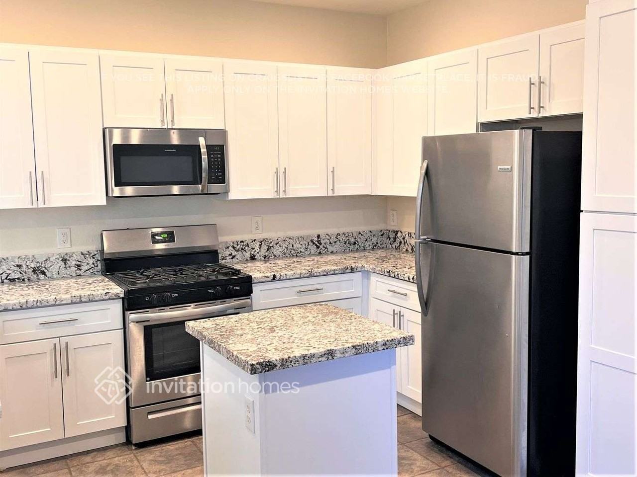 7563 Fairland Ct - Photo 4 of 20