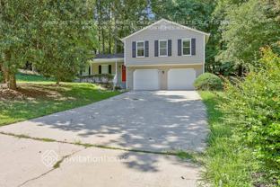 690 Greenhedge Dr - Photo 1 of 1