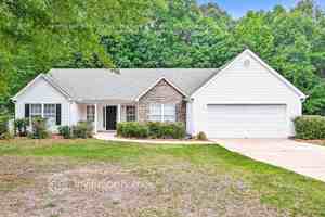 featured image of 40 Dearing Woods Bnd