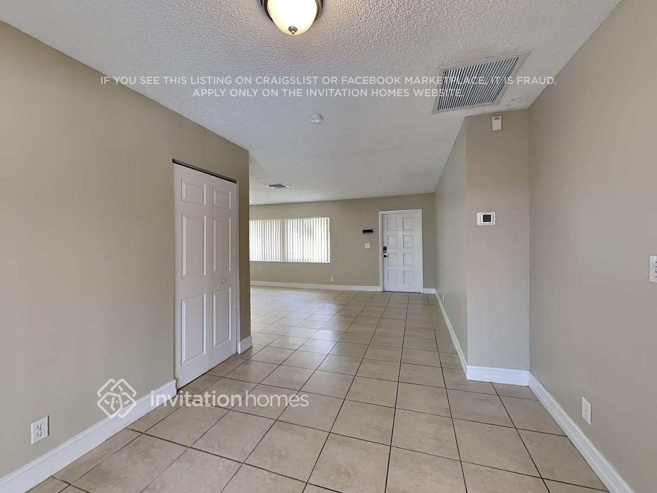 6864 Nw 28th Ave - Photo 6 of 19