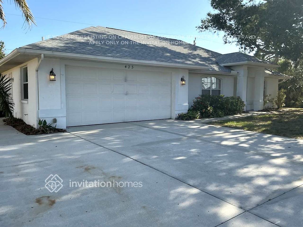 423 Azure Rd - Photo 2 of 13
