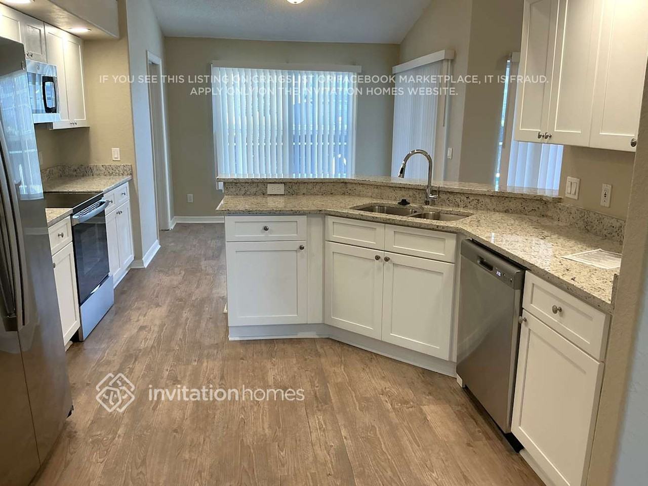 423 Azure Rd - Photo 5 of 13