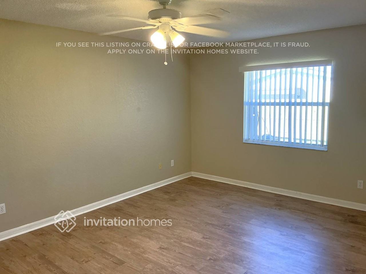 423 Azure Rd - Photo 7 of 13
