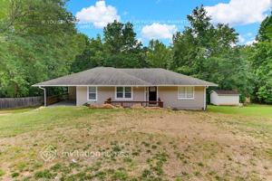 featured image of 2976 Flowers Dr