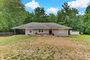 2976 Flowers Dr - Photo 1 of 1