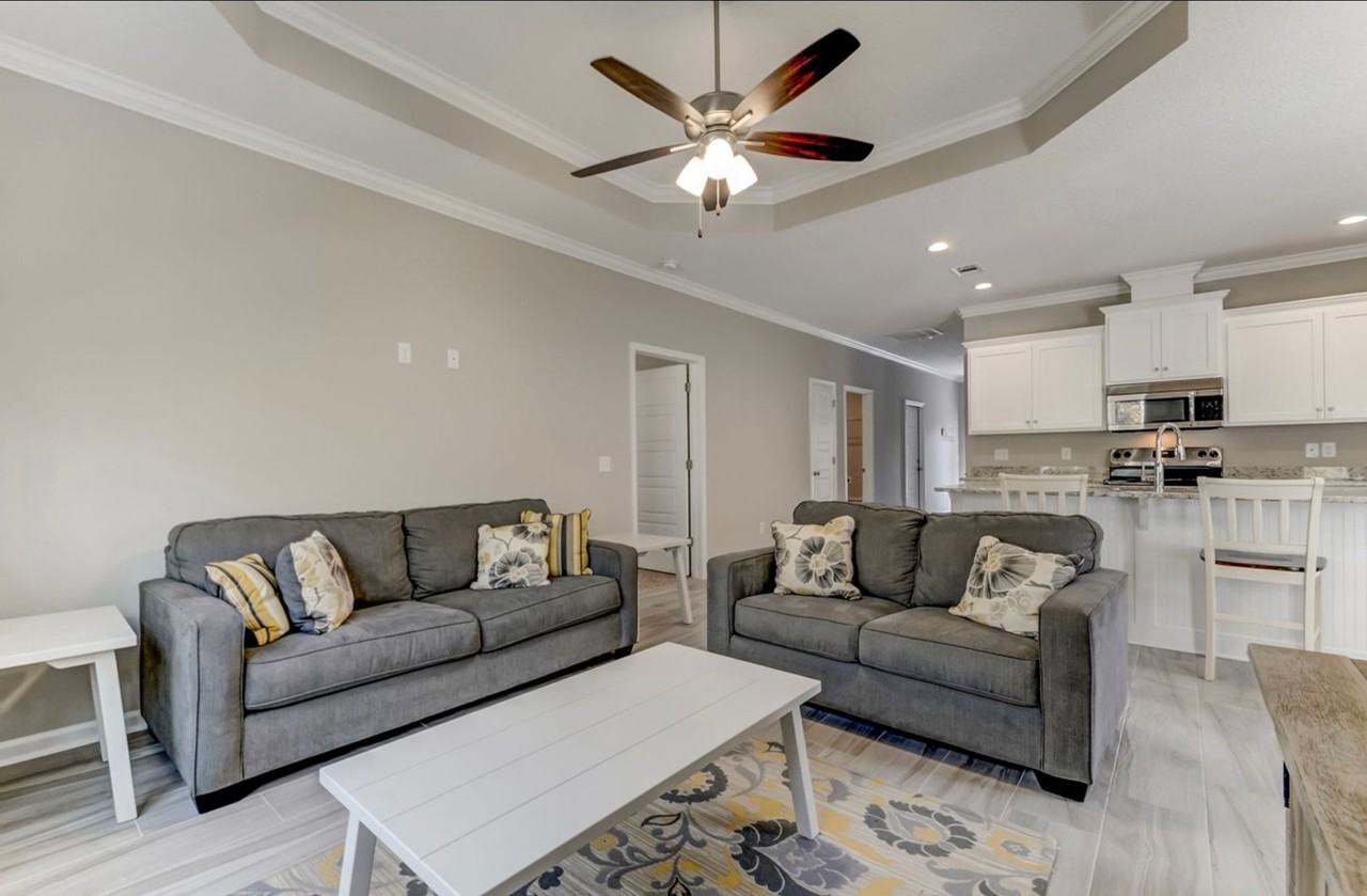 103 Marshall Ct - Photo 3 of 29