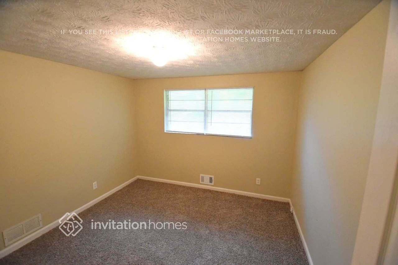 4021 Nations Dr - Photo 6 of 10