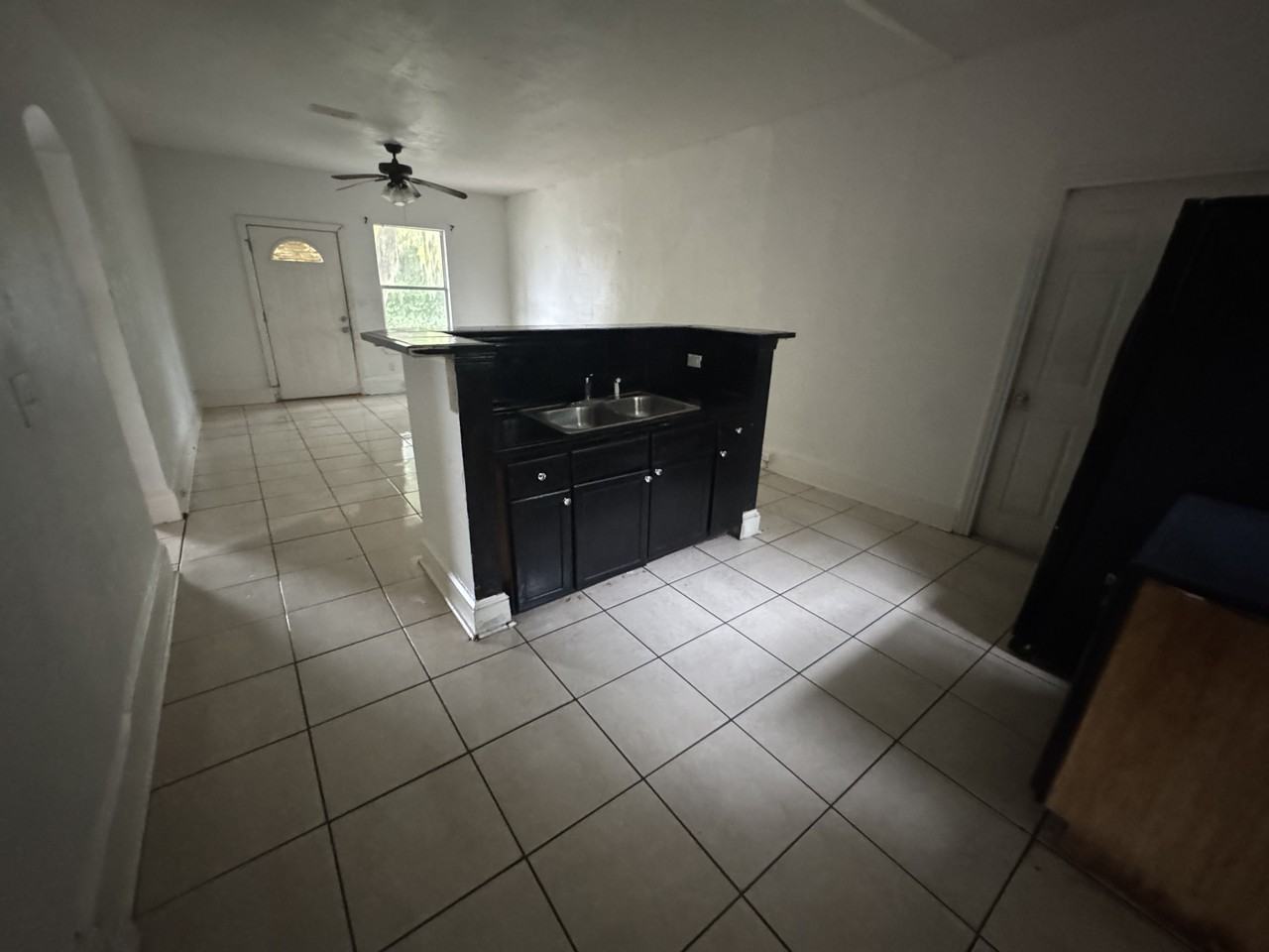 334 W Euclid Ave #10 - Photo 4 of 23