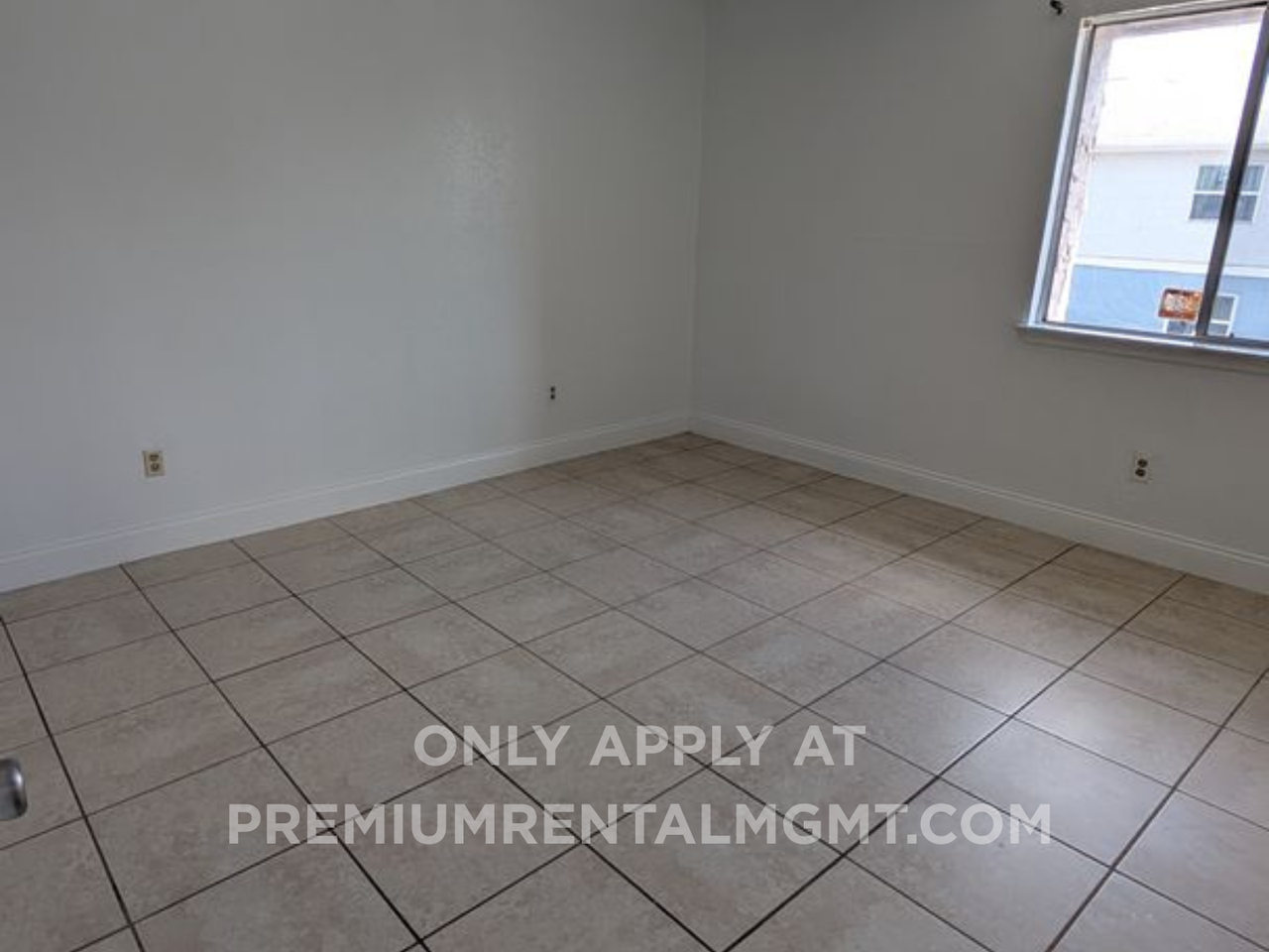 4028 Billingsgate Rd #1902 - Photo 5 of 7