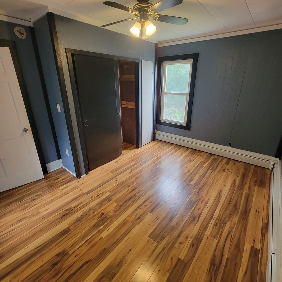 182 Lincoln St #1 - Photo 4 of 13