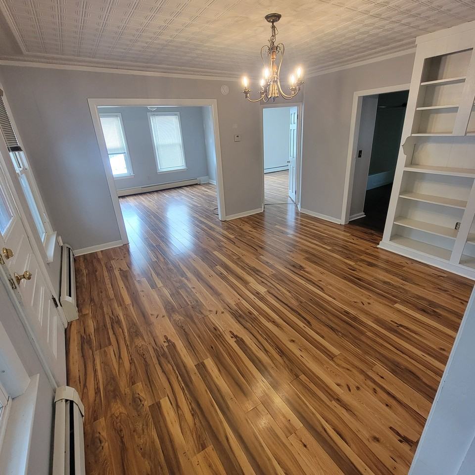 182 Lincoln St #1 - Photo 5 of 13