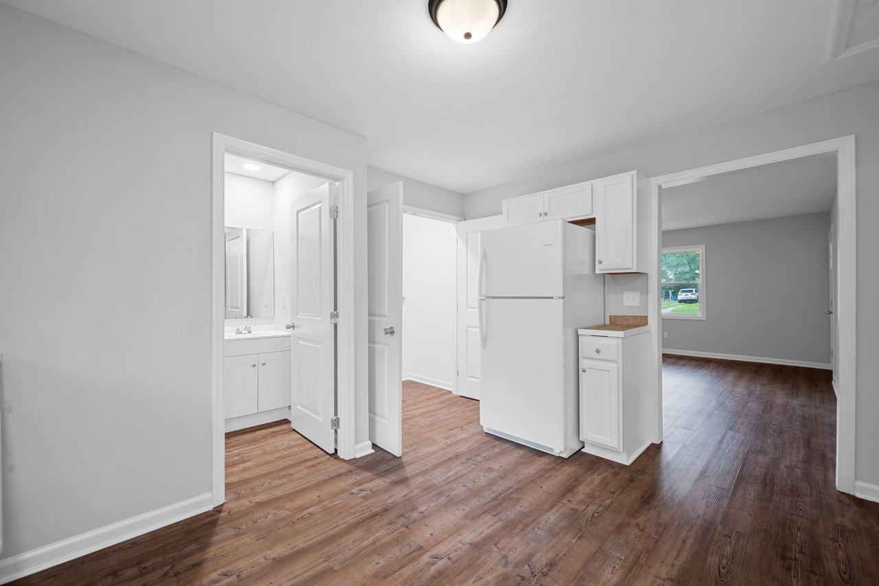 1317 Mayfield Ln #A - Photo 2 of 20