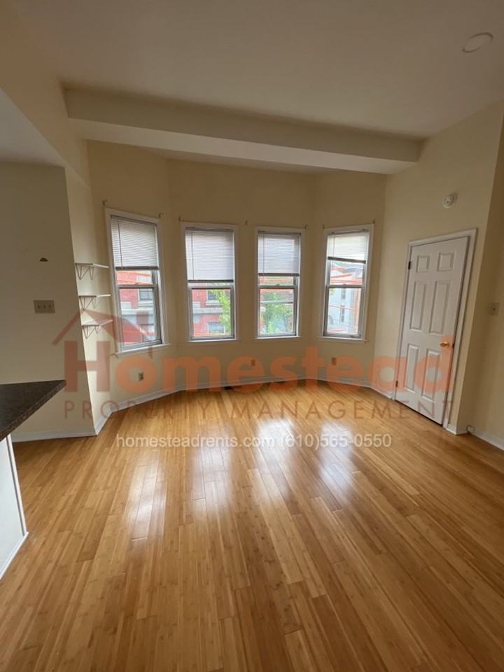 761 S 3rd St #3 - Photo 2 of 8