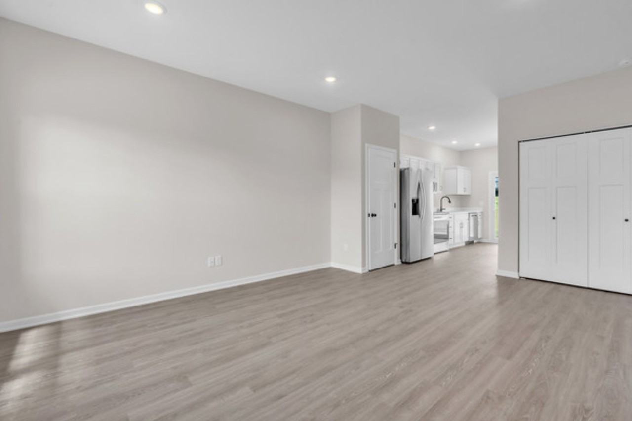 Deerfield Apartments - Photo 6 of 50
