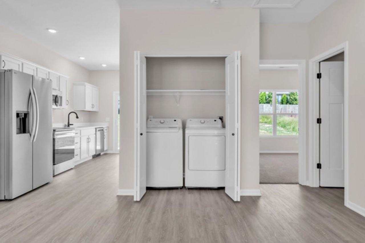 Deerfield Apartments - Photo 7 of 50