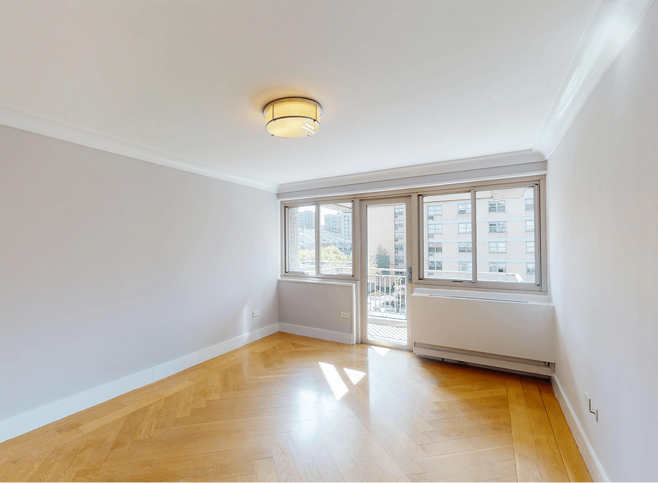 70 W 93rd St #70-05B - Photo 4 of 13