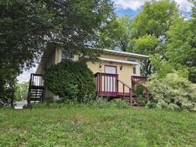 1931 Morgan Ave N #1 - Photo 1 of 1