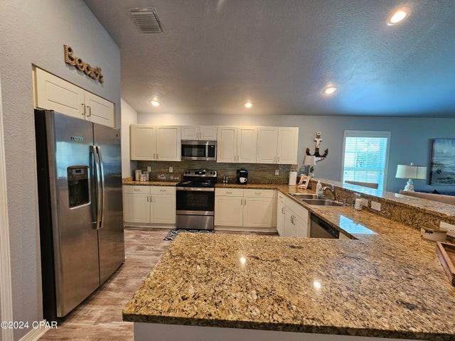 203 Brunswick Blvd #1 - Photo 5 of 25