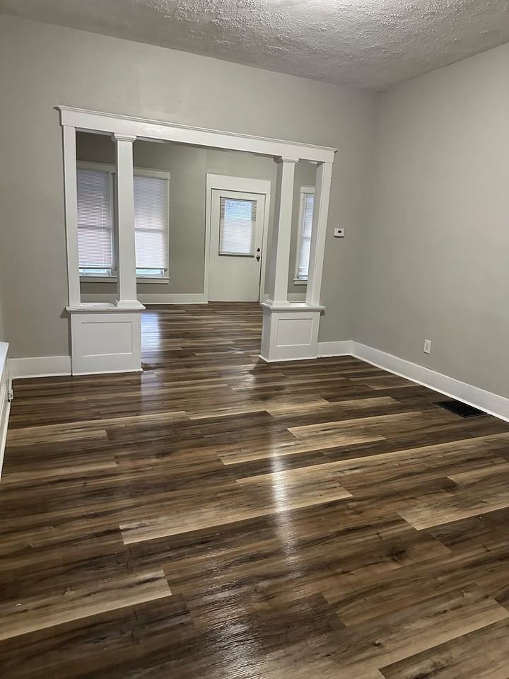 661 Cecil Ave #1 - Photo 3 of 11