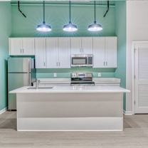 923 S East Ave - Photo 1 of 1