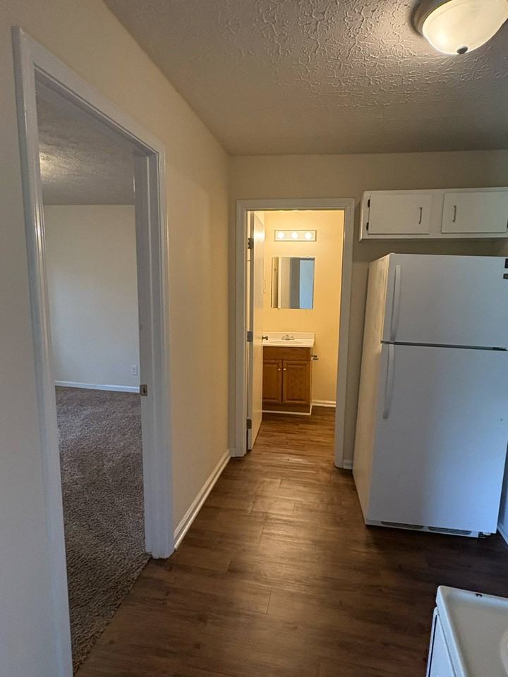 1621 Flanigan Ct #D - Photo 6 of 12