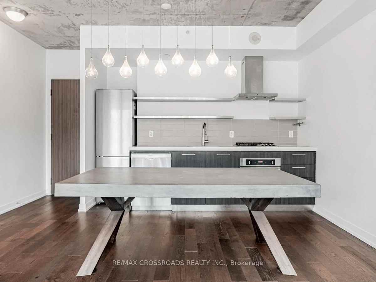 560 King Street West - Photo 10