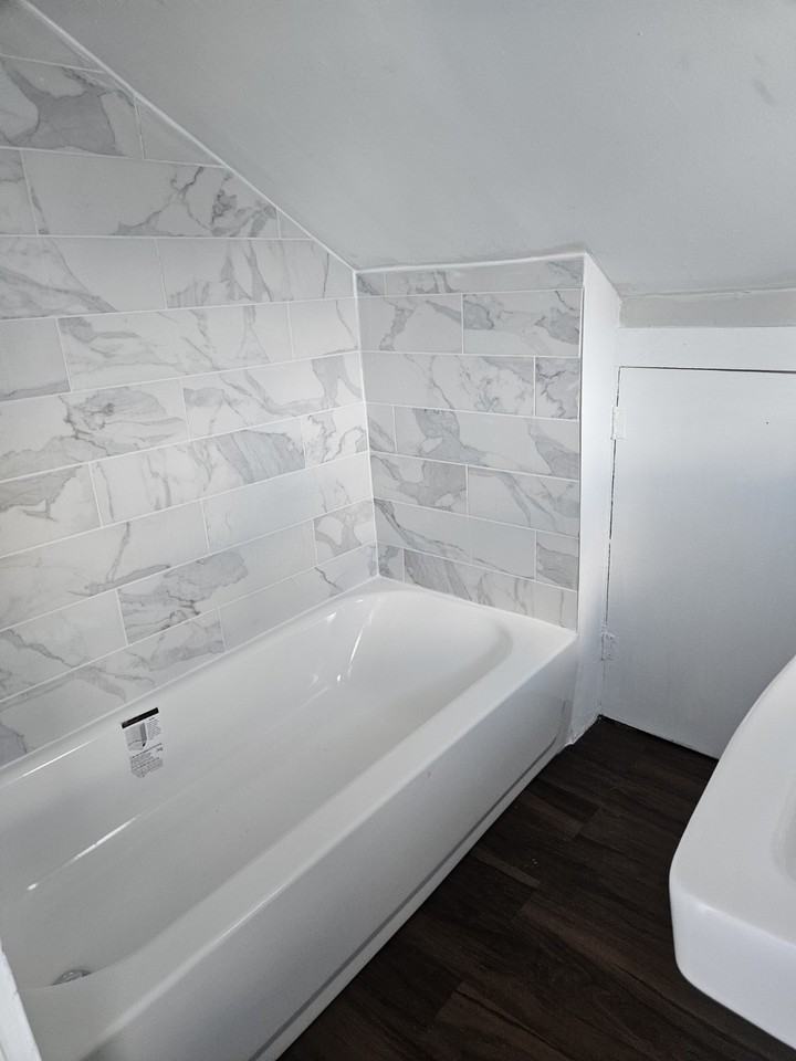 1210 Longfield Ave #1 - Photo 5 of 9