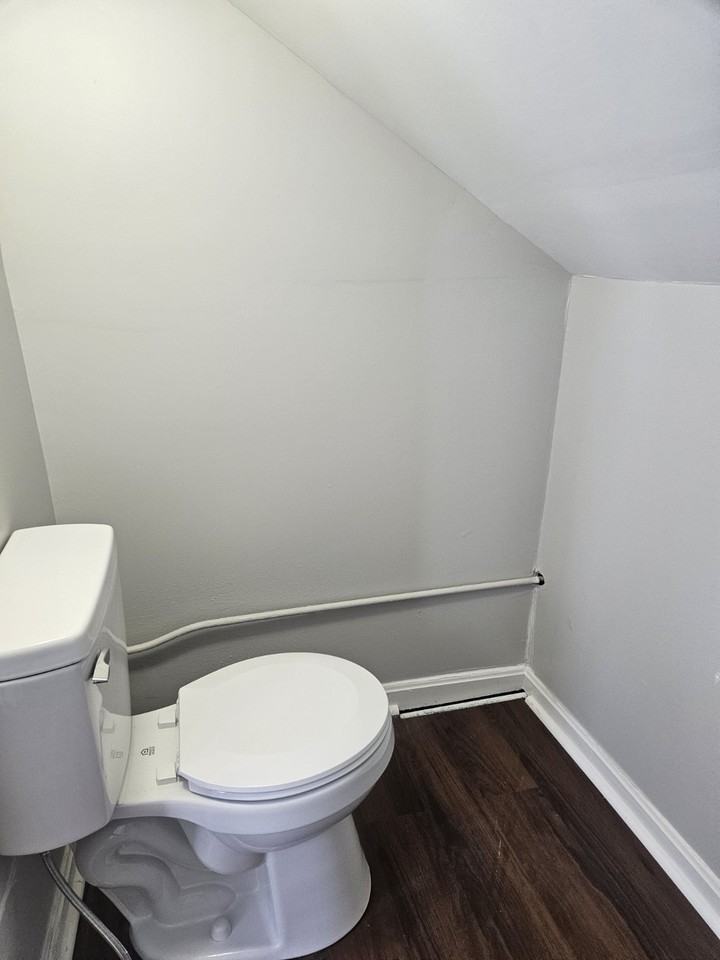 1210 Longfield Ave #1 - Photo 6 of 9