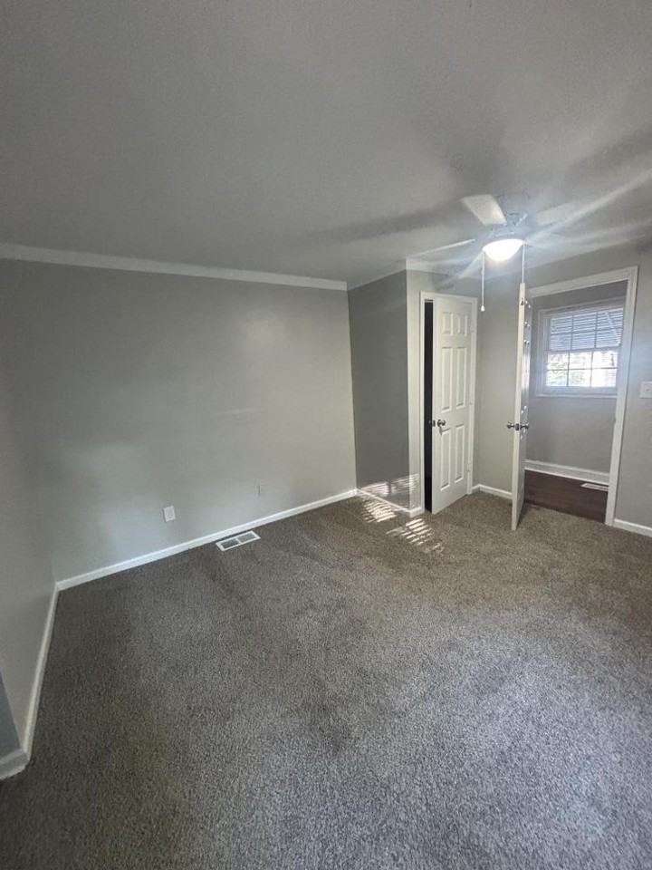 1605 Arcade Ave #1 - Photo 3 of 10