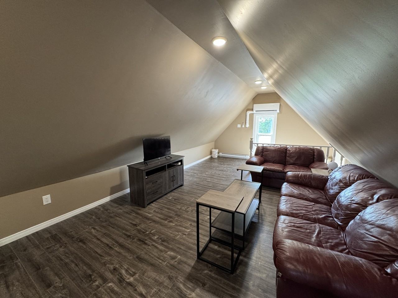 318 Main St #G - Photo 6 of 19