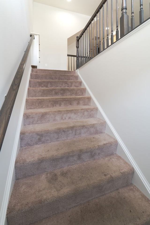 405 Ocracoke Way - Photo 4 of 50