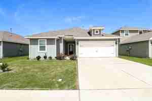 featured image of 1329 Woodwinds Dr