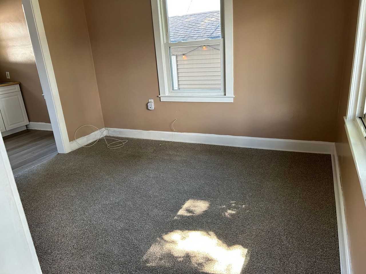 3200 16th Ave - Photo 4 of 13