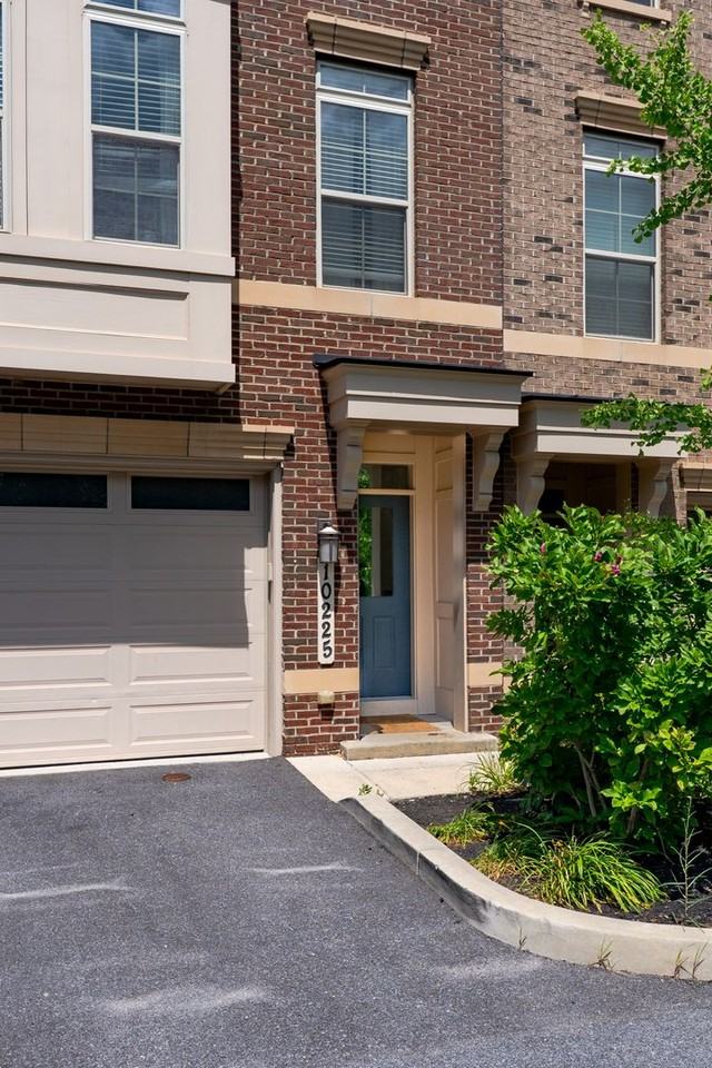 10225 Hilltop Ascent Dr - Photo 6 of 8