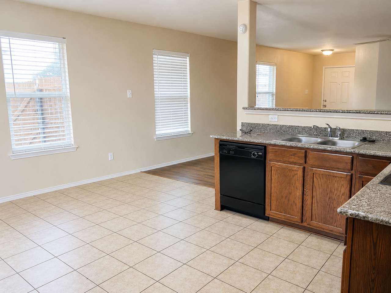 1921 Nightingale Dr - Photo 6 of 29