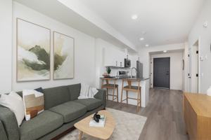 featured image of 23 Aquitania Blvd W
