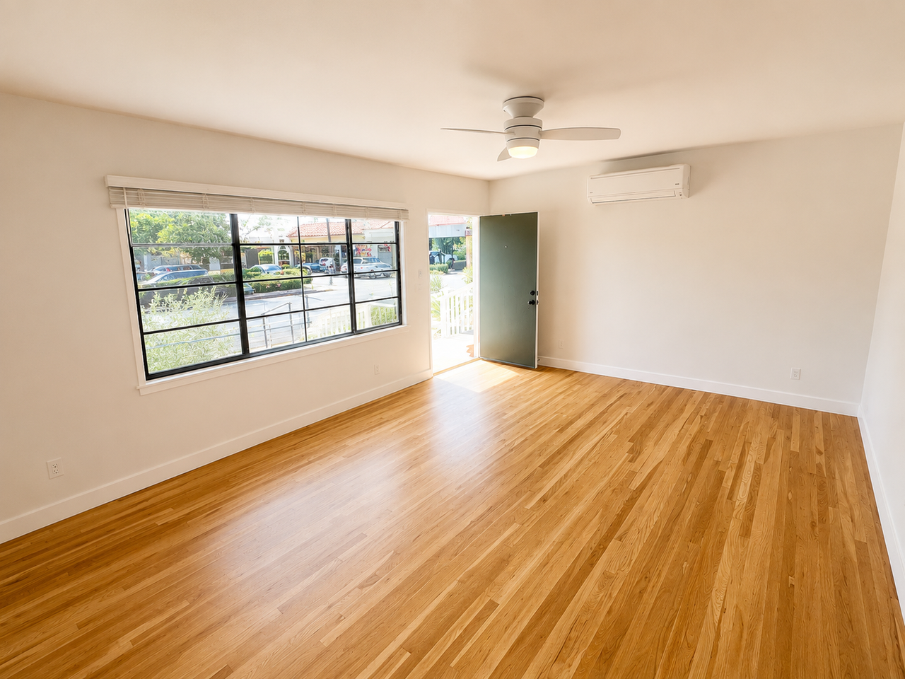 110 W Matilija St - Photo 4 of 8