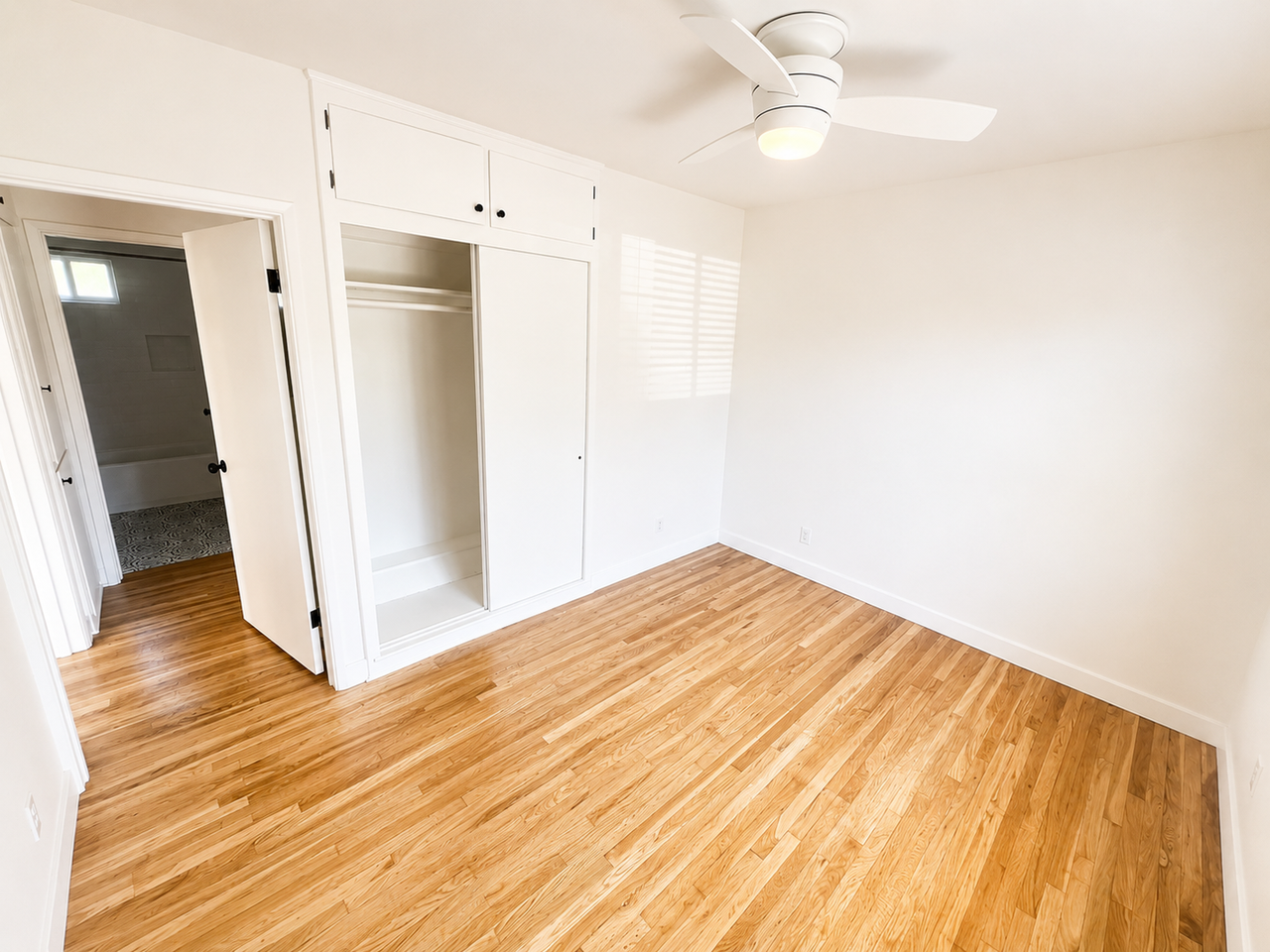 110 W Matilija St - Photo 7 of 8
