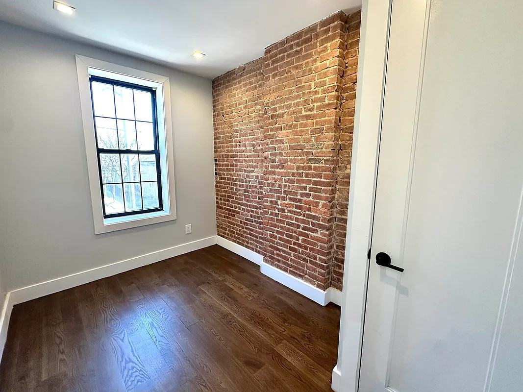 60-02 60th Street #1 - Photo 7 of 7