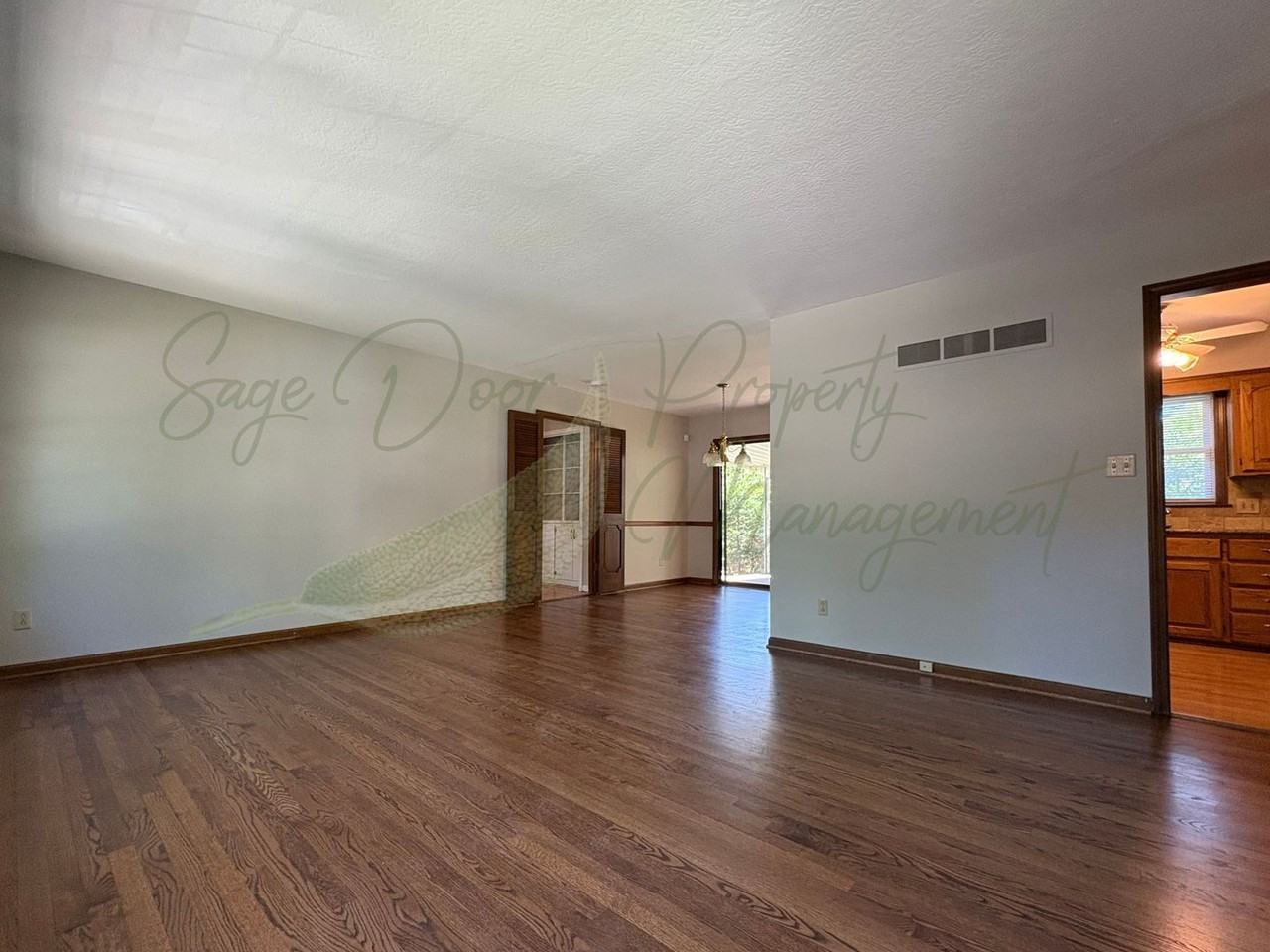 14405 E 37th St S - Photo 3 of 22